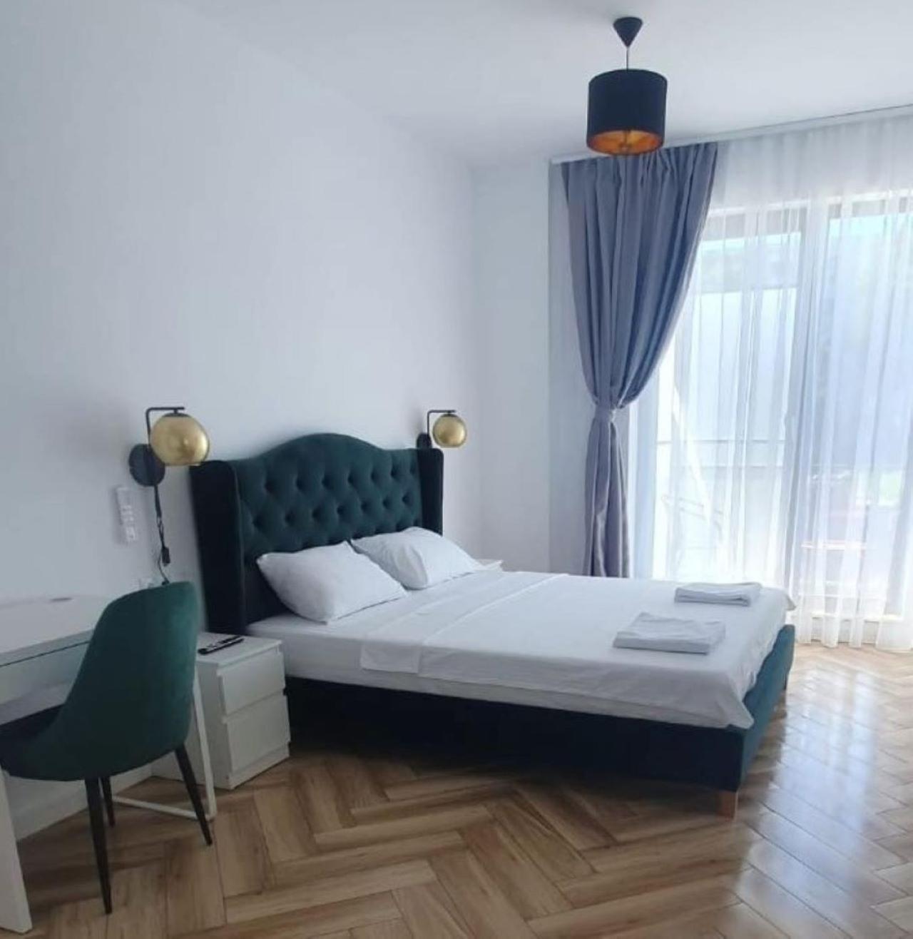 Cinque Stelle Hotel Apartments Kluż-Napoka Zewnętrze zdjęcie