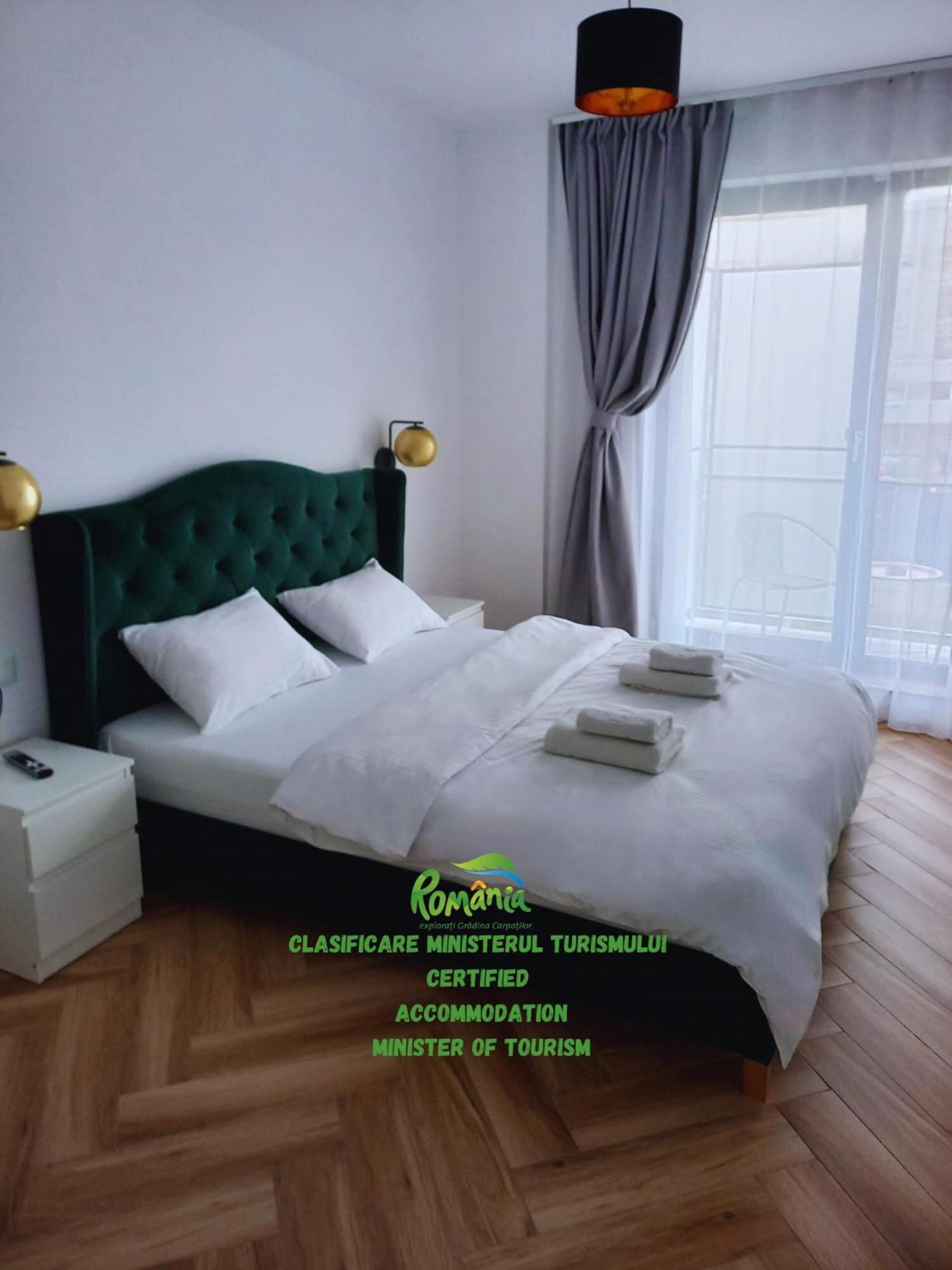 Cinque Stelle Hotel Apartments Kluż-Napoka Zewnętrze zdjęcie